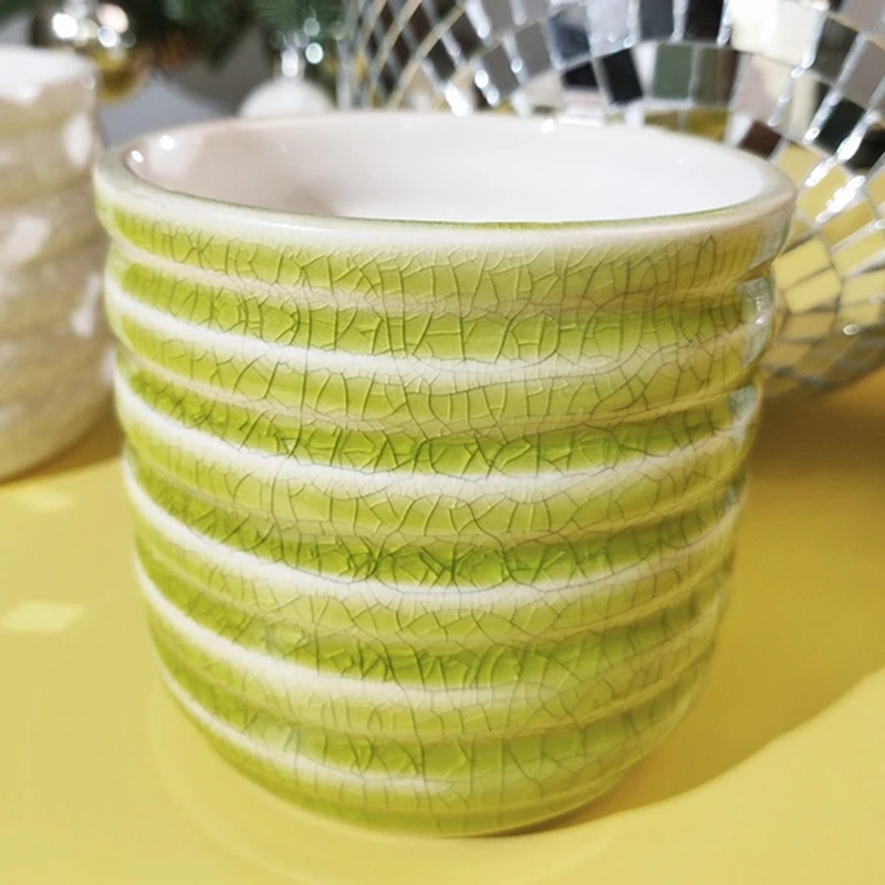 Low MOQ ceramic candle jars supplier
