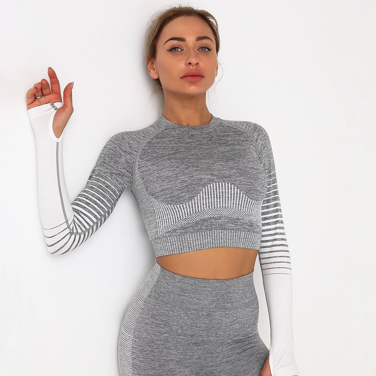 S-SHAPER Workout Seamless Yoga Tops Supplier for Women Compression Long Sleeve Fitness Athletic Yoga Sports Shirt With Thumb Hole