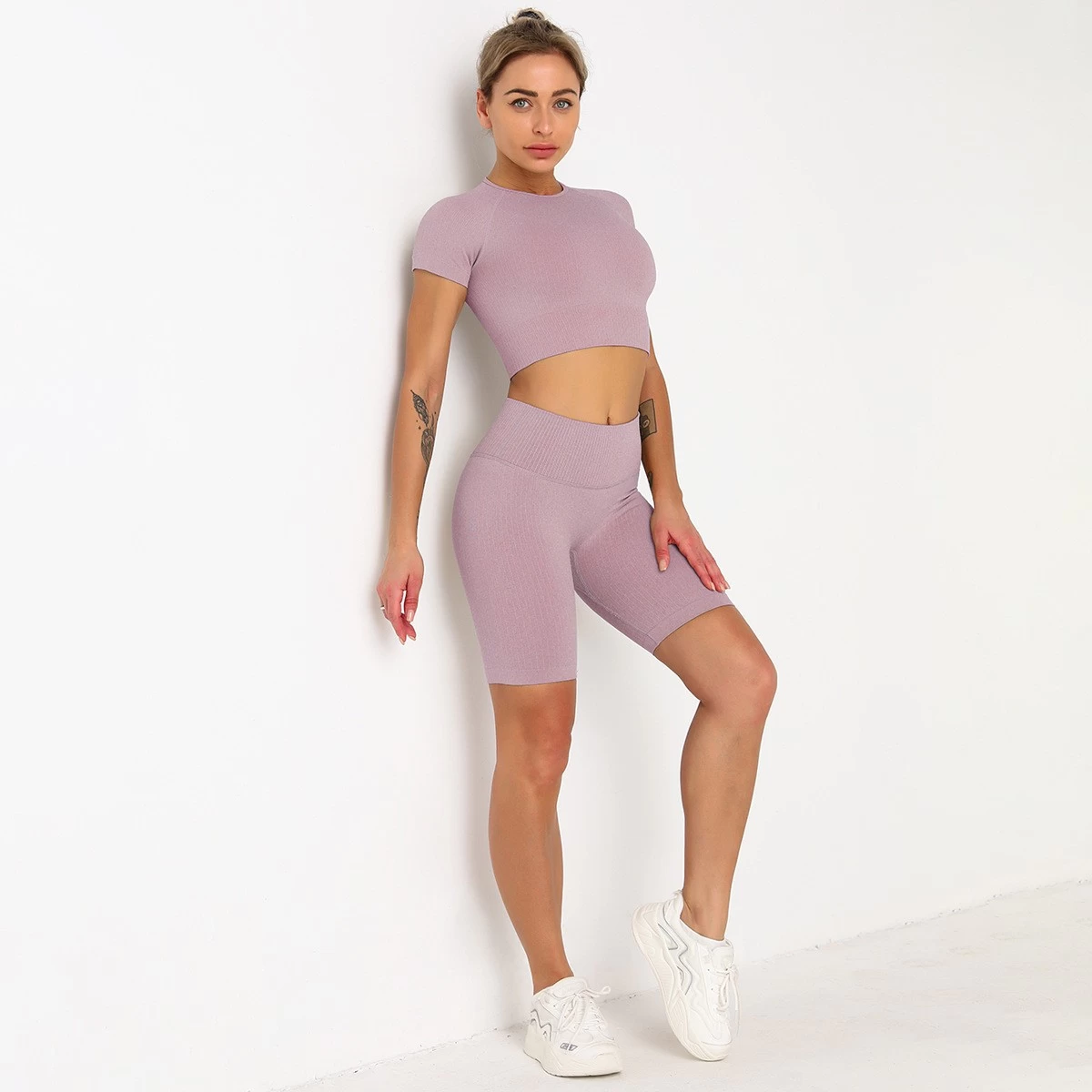 S-SHAPER Women Seamless Yoga Outfits 2 Piece Set Workout Gym Shorts + Short Sleeve Crop Top Manufacturer