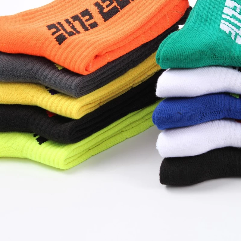 S-SHAPER Wholesales Men Sports Athletic Socks for Running Cycling Basketball Hiking