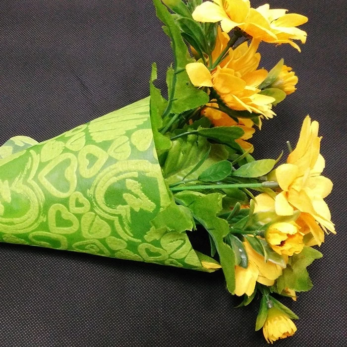 Fabbrica di confezionamento di fiori in tessuto non tessuto per fiori da imballaggio in rilievo colorato all'ingrosso