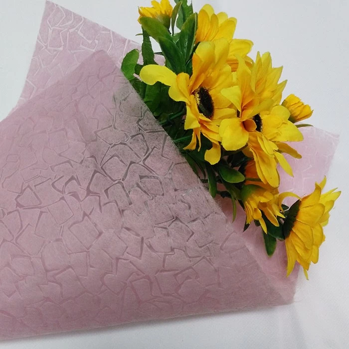 China Embossed Nonwoven Fabric Flower Wrapping Gift Packing Fabric China Nonwoven Flower Wrapping Factory manufacturer