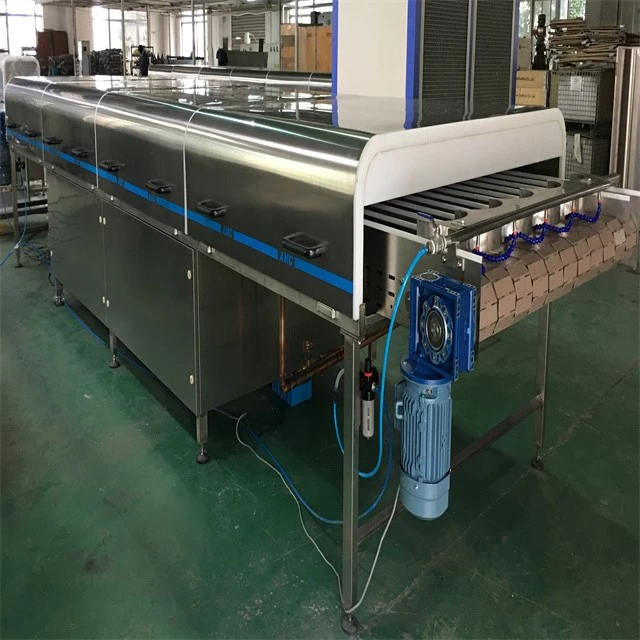 Customized high quality lipstick and freezing cooling tunnel machine