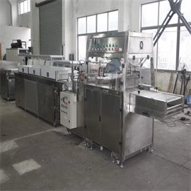 China Newest Design Stainless Steel Full-automatic Chocolate Coating Machine manufacturer