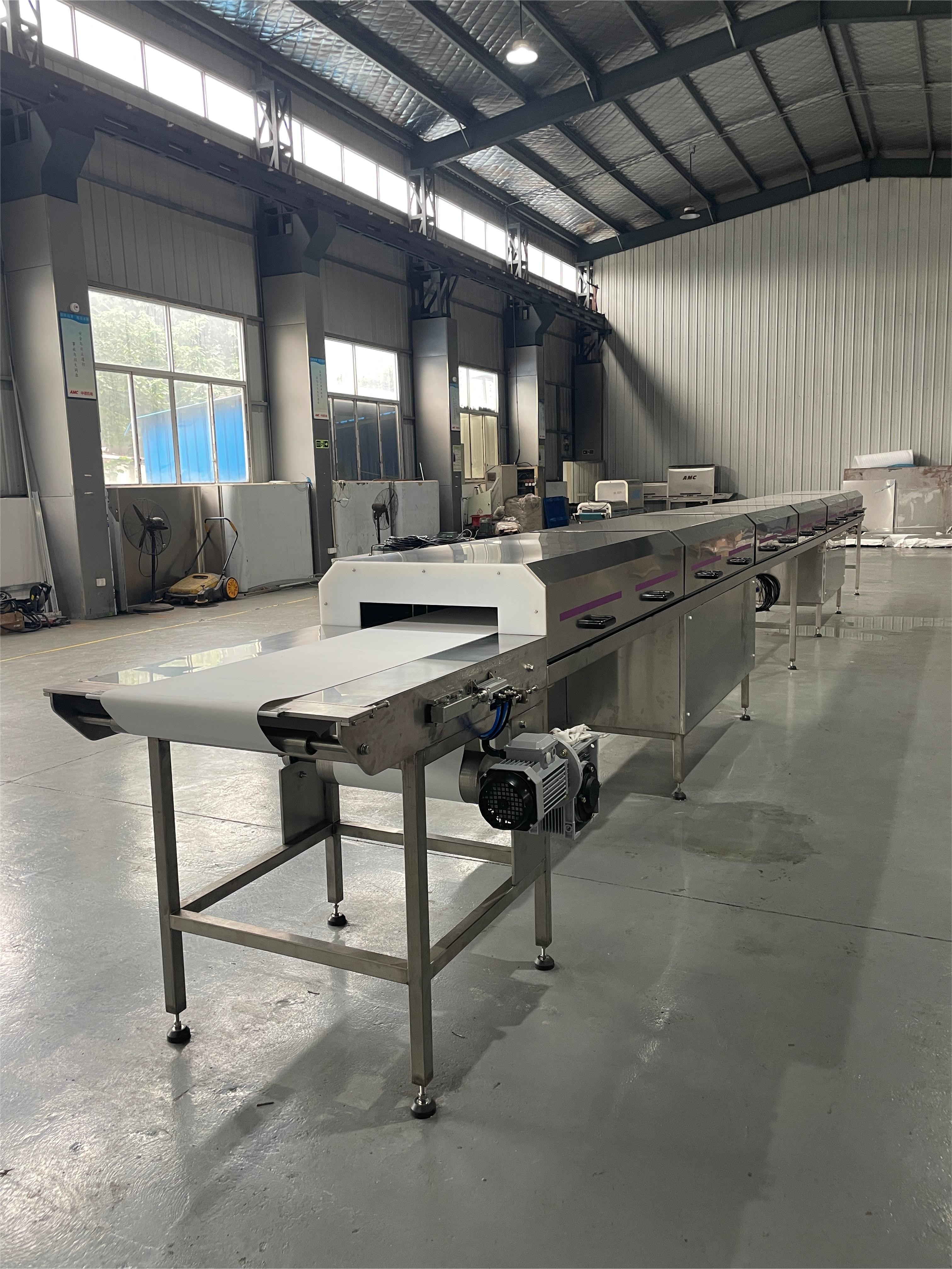 China Túnel de resfriamento de aço inoxidável de qualidade alimentar totalmente automático e personalizado de alta qualidade fabricante