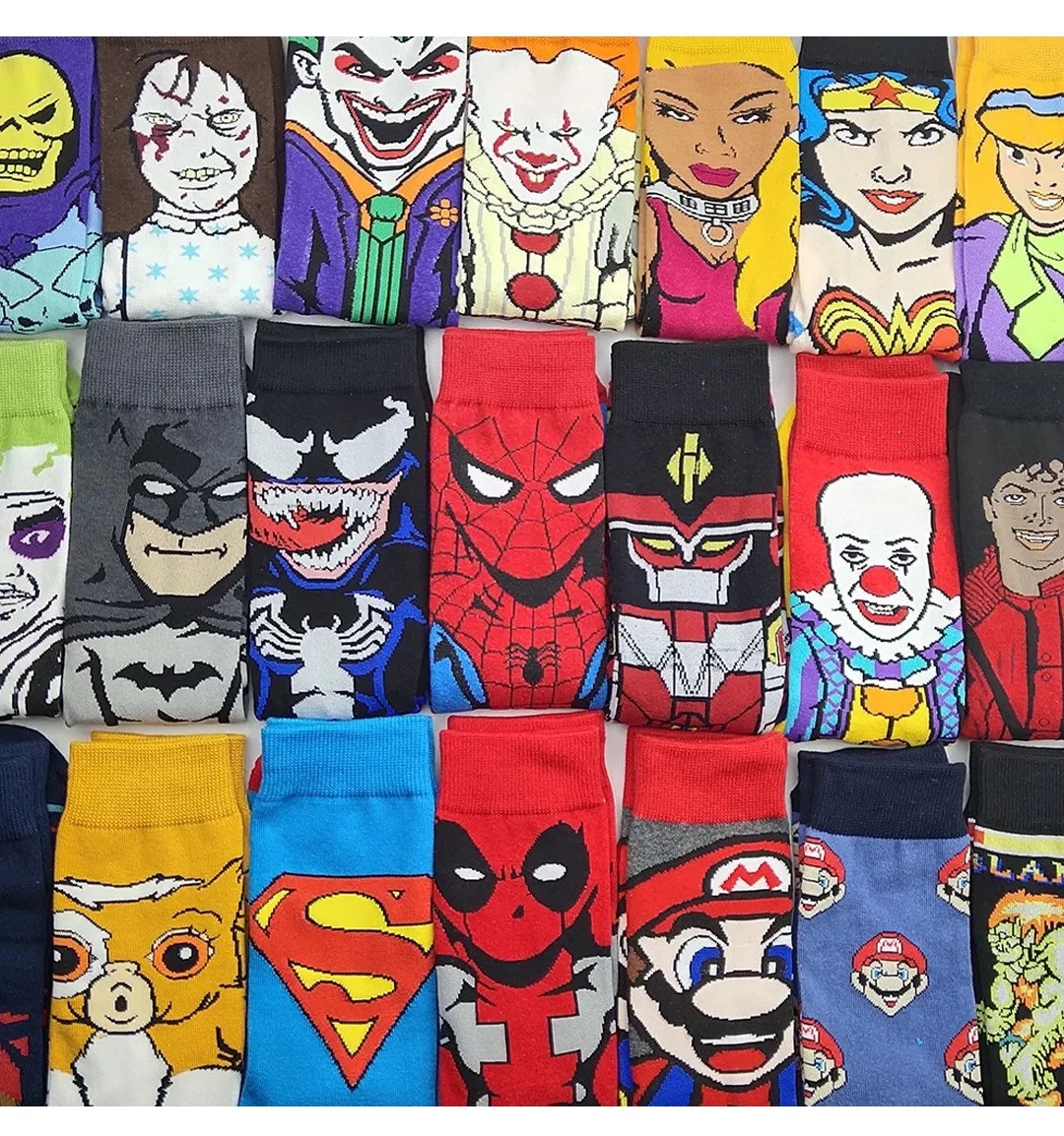 Low MOQ custom design socks factory