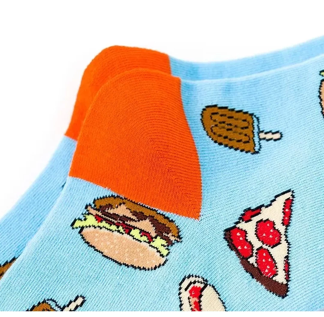Low MOQ custom design socks Manufacturer