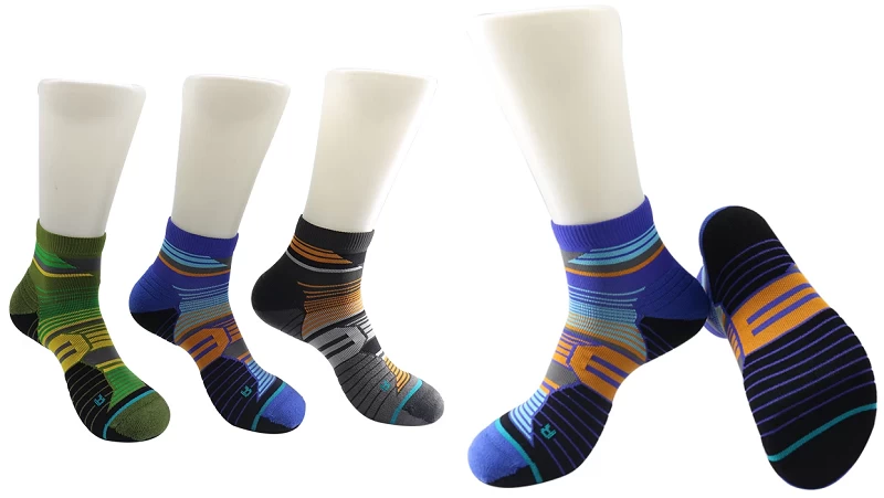 Custom-designed sports socks supplier China