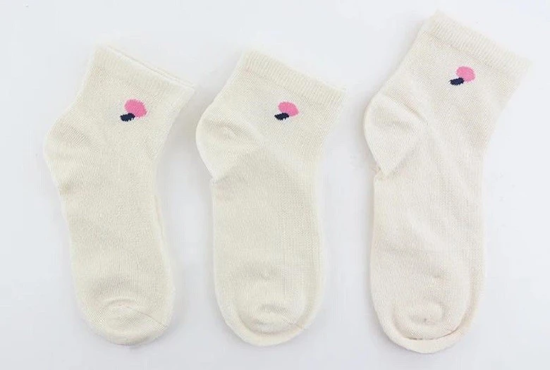 Chinas Sommer-Babysocken sind Verkaufsschlager: Individualisierung und niedrige Preise erobern den Markt