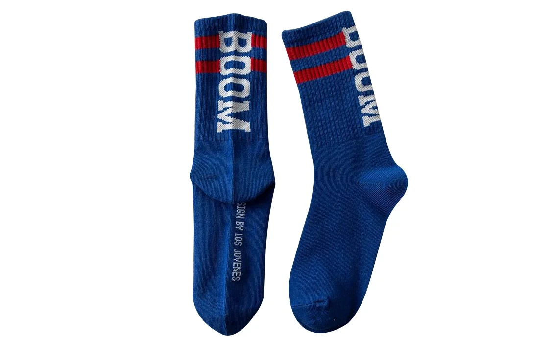 A fábrica de tricô Jixingfeng eleva o desempenho atlético com tecnologia avançada de meias OEM