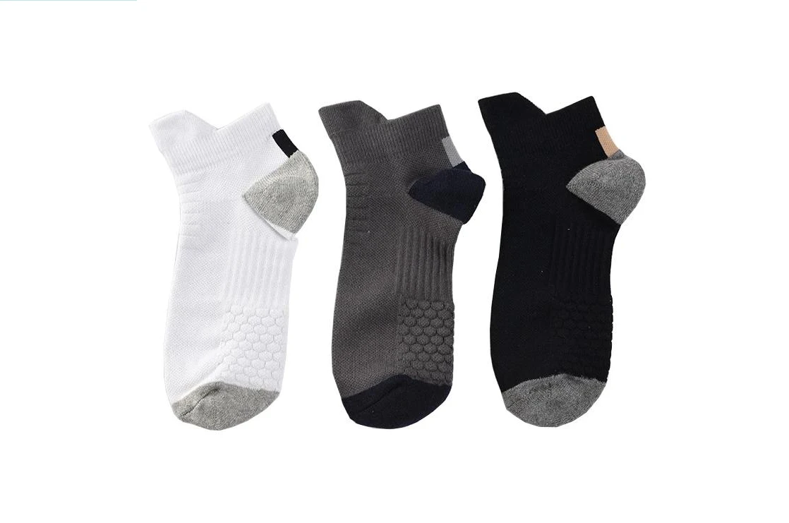 Fábrica de meias de tricô Jixingfeng eleva inovação em calçados de desempenho