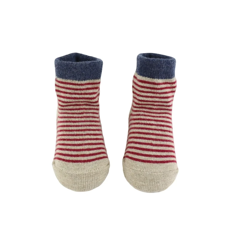 Custom baby doll socks supplier