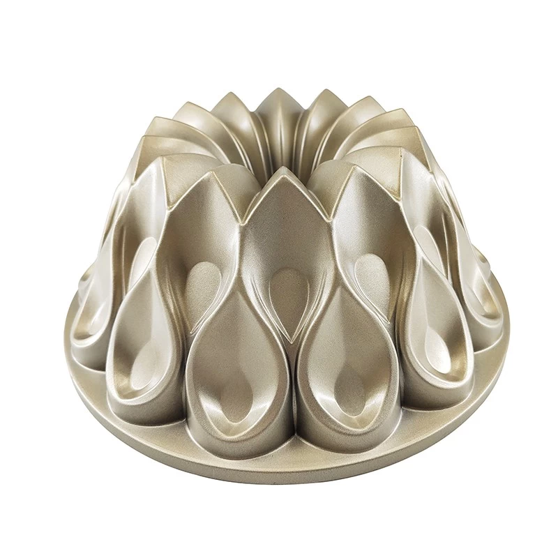 porcelana Molde para pasteles Bundt de aluminio de color dorado Northland fabricante