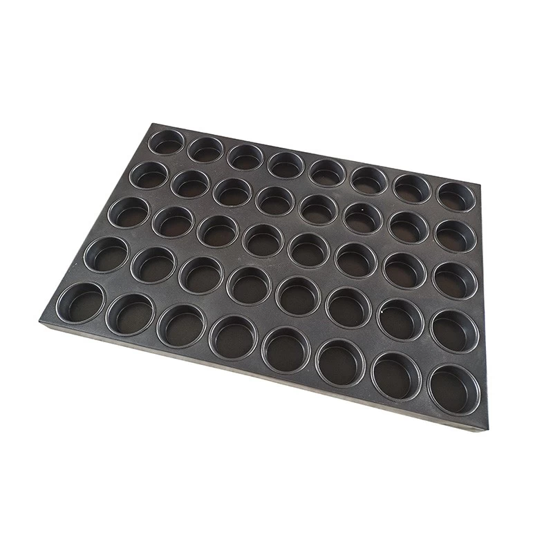 China Non Stick Muffin Mould Cupcake Moulds Baking Tray Pan manufacturer