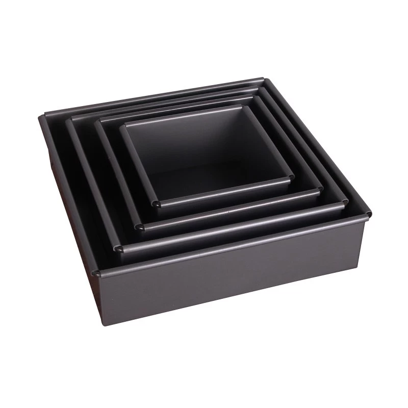 China Aluminum Non Stick Square Cake Pan Cake Baking Tins with Removable Bottom manufacturer
