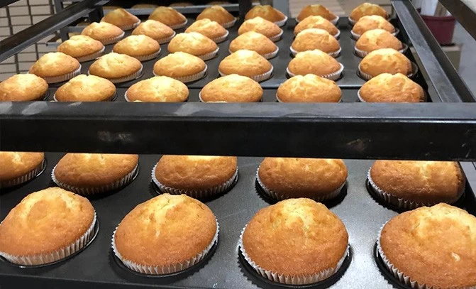 適切な産業用カップケーキパンを選ぶ方法？