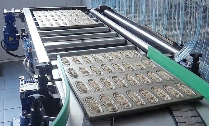 Personalización en moldes para hornear multimolde: soluciones ODM/OEM para uso comercial