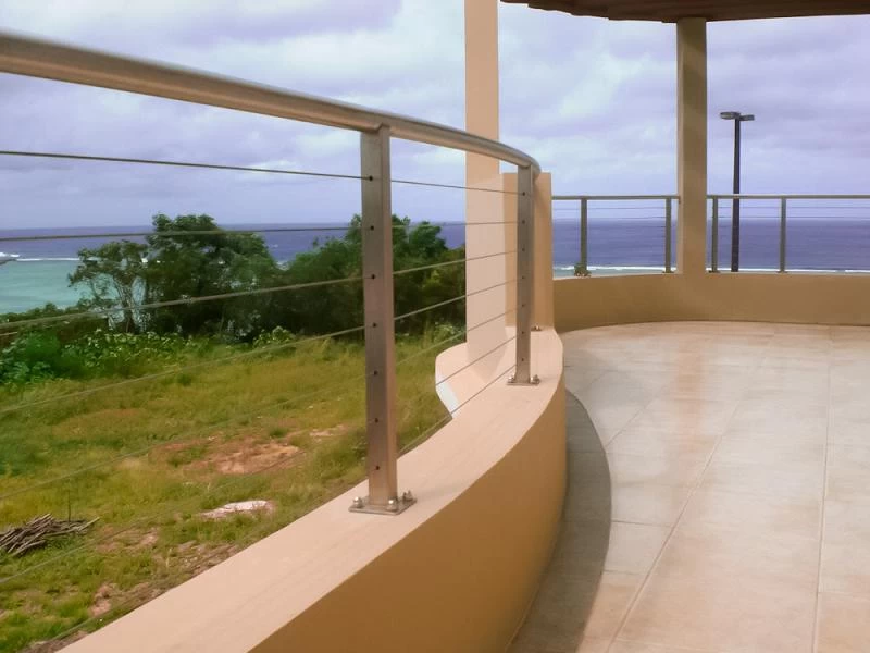 Modern radius and curved stainless steel balcony/bridge/deck cable