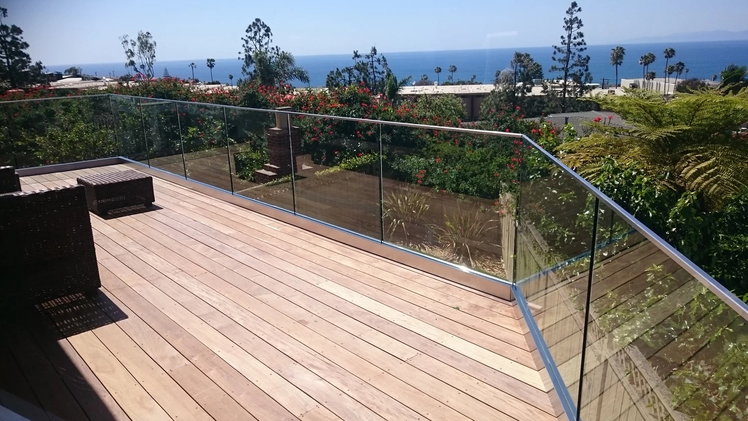 Aluminum Decking Railing/Glass Balustrade/ U Channel Glass Railings For Balcony