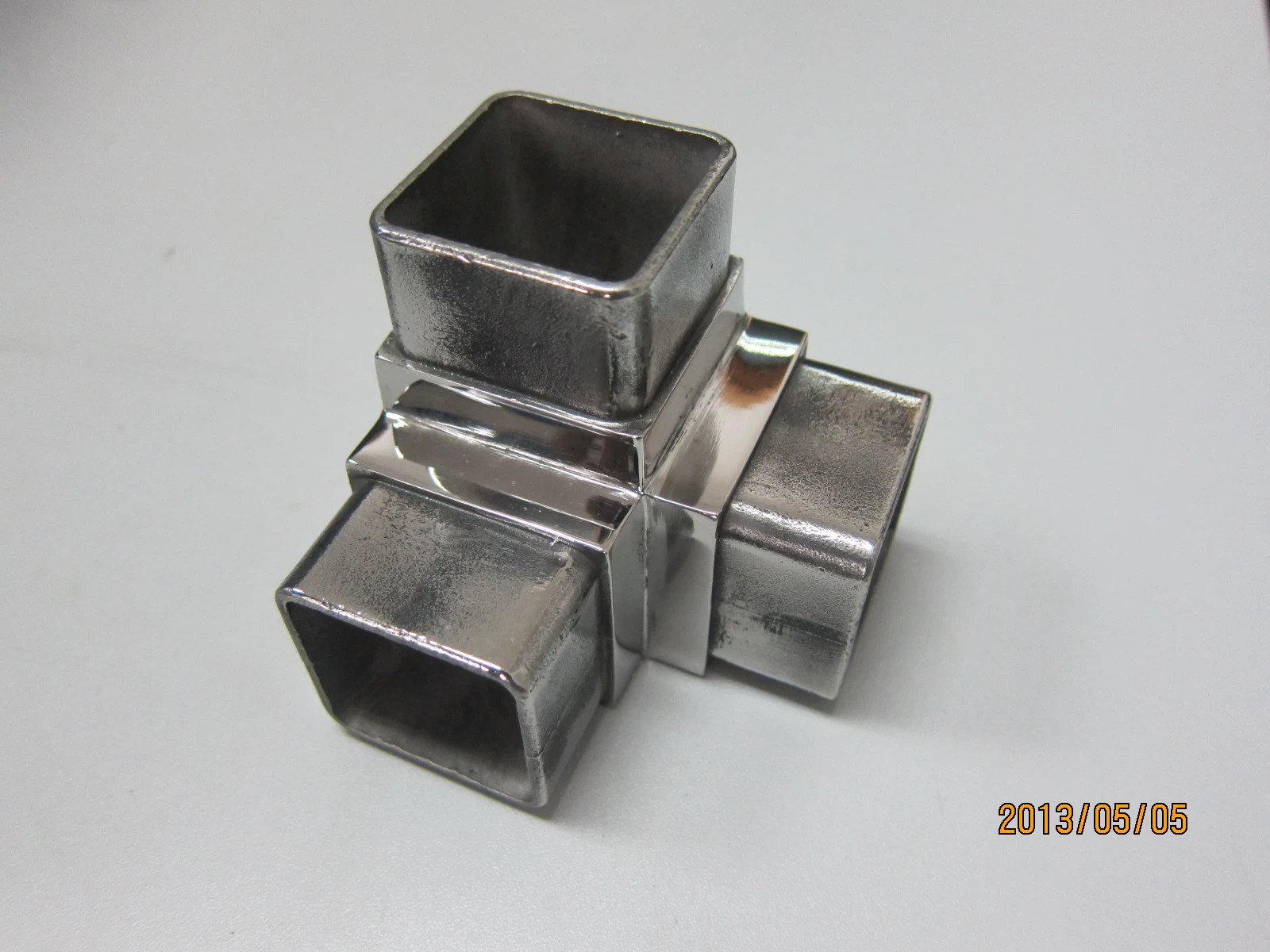 Hot selling stainless steel tube connector for railing