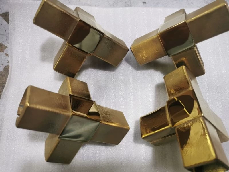 Πολυτελής χρυσή επιφάνεια από ανοξείδωτο χάλυβα Square Connettor για 25 × 25mm σωλήνα