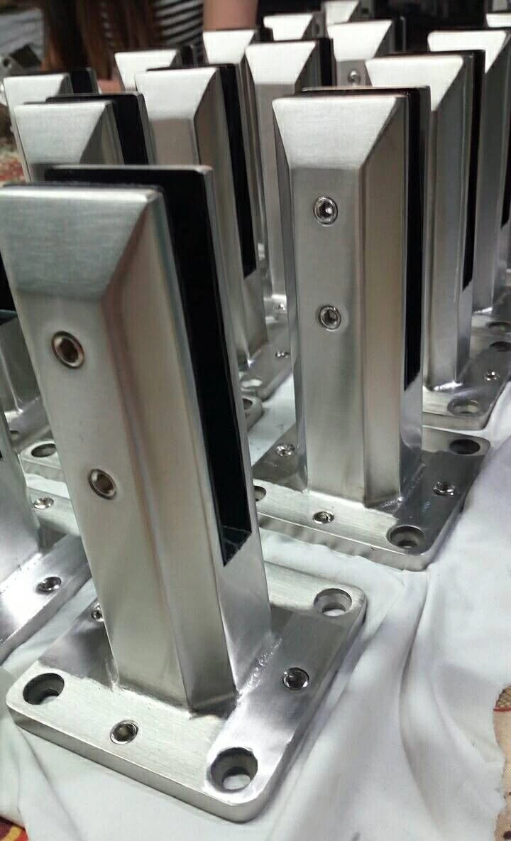 New Design Easy Install Stainless Steel Pool Fence Spigot for Glass Railing SBM-3