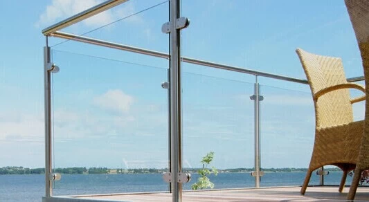 Round Stainless Framed Balustrading with glass infill