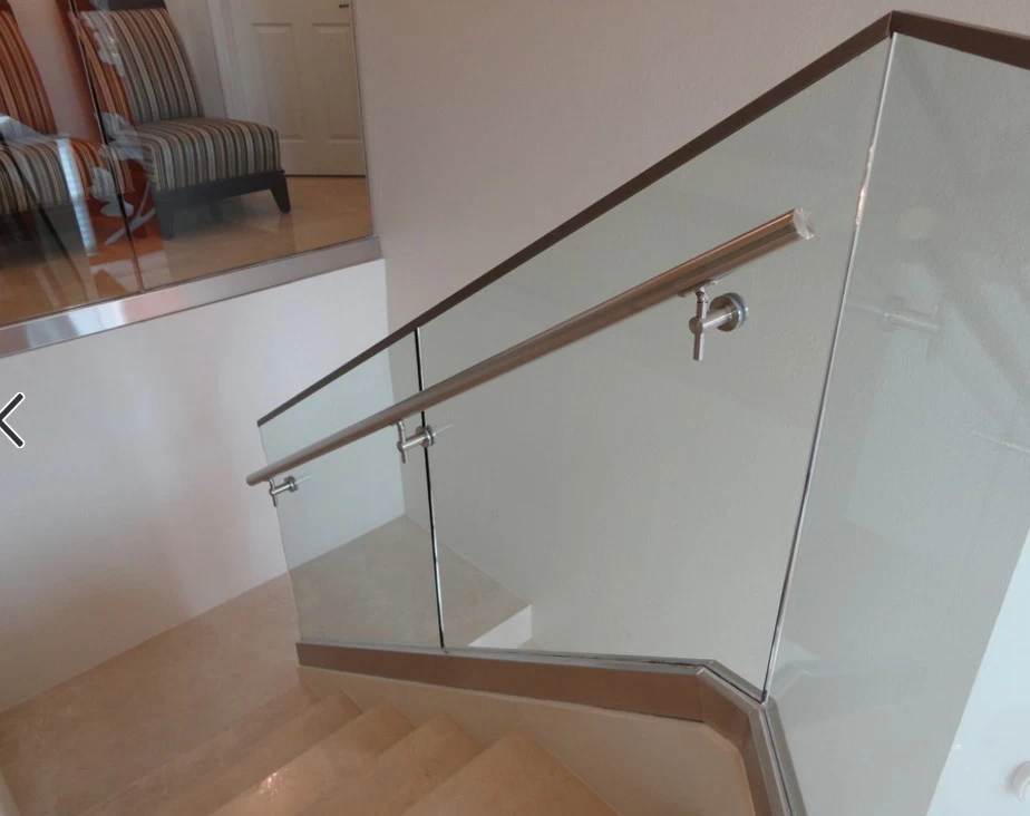 Stainless Steel Stair Handrail Frameless Spider Tempered Glass Fittings