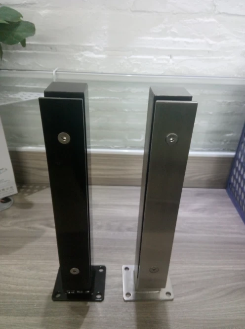 Stainless Steel or Aluminum Square Short Balustrade Post for Topless Glass Railing System