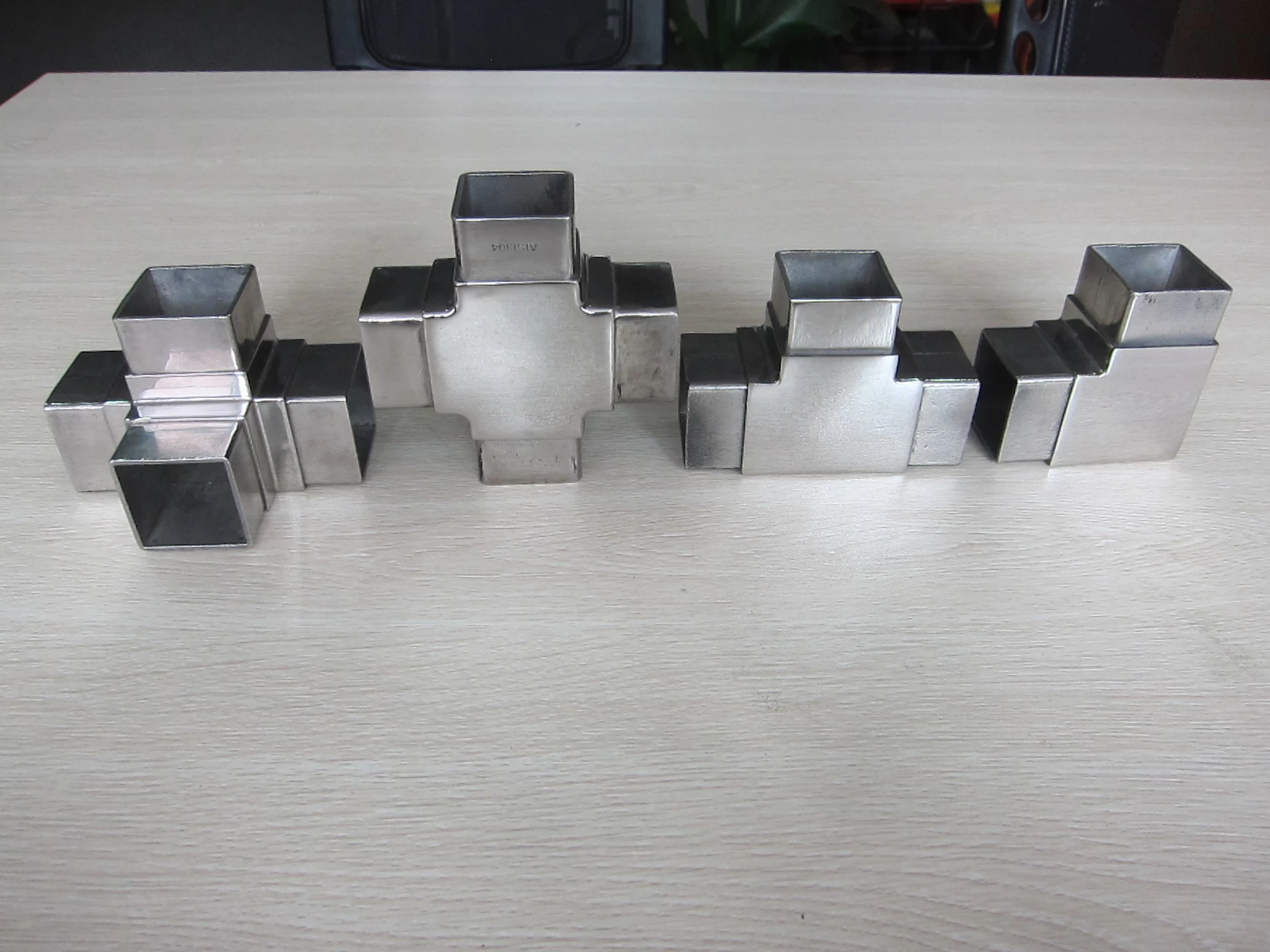 Stainless steel square tube connector joiners for 40x40mm, 1.5mm thick tube