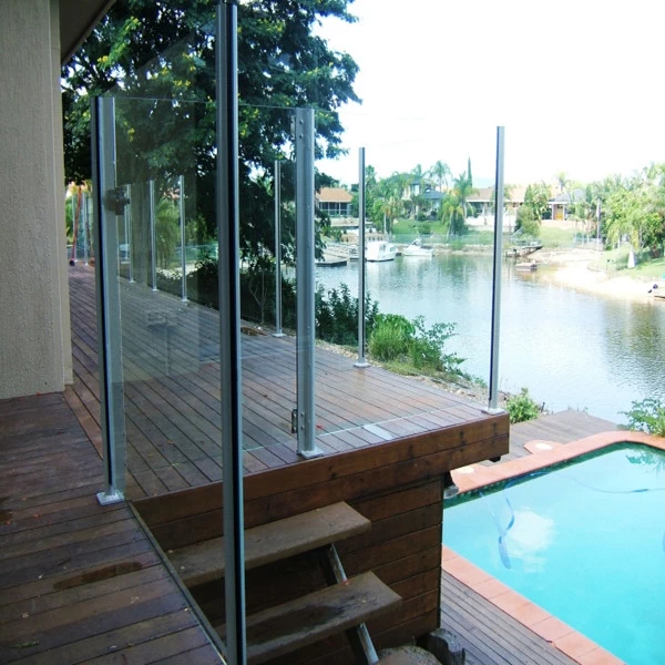 semi frameless glass balustrade with aluminum post