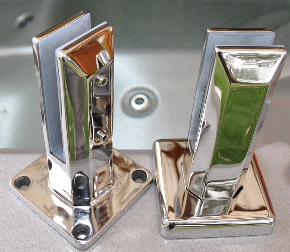 square glass spigot with mirror finish deck mounting