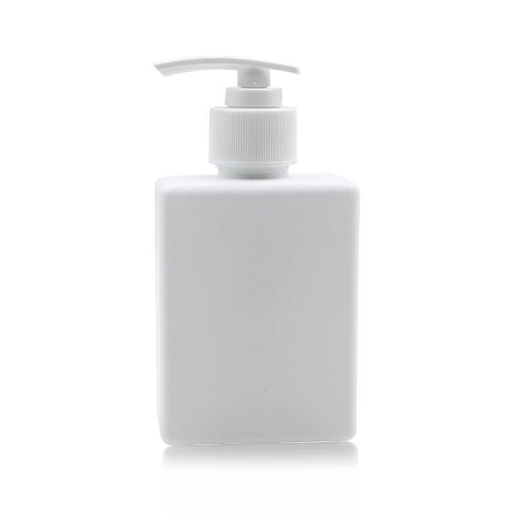 China 8 oz HDPE Square Shampoo Bottle manufacturer