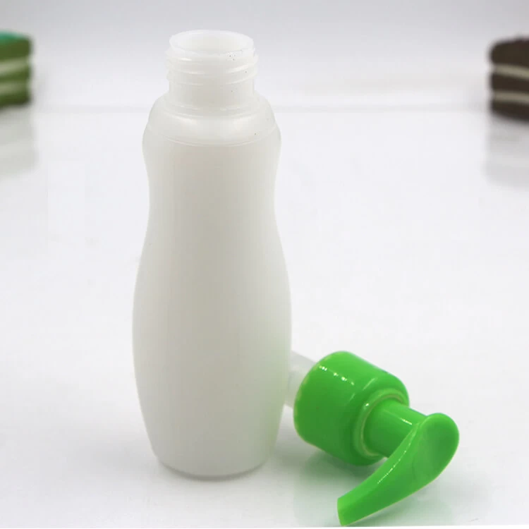 China 80ML Plastic Double Layer Lotion Bottle manufacturer