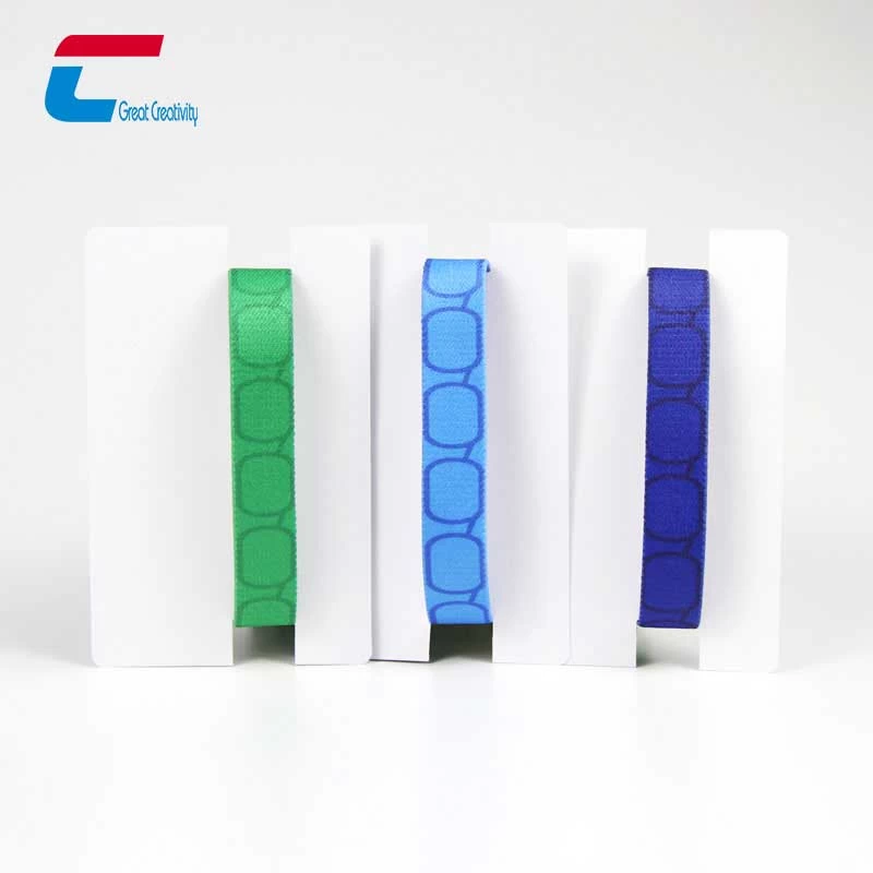 Farbe billig RFID / NFC Wärmeübertragung Elastische gewebte Armband Großhändler