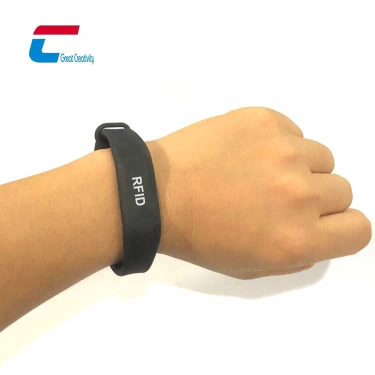 EM4200 EM4305 TK4100 Wristband Silicone 125khz Wristband RFID Braccialetti in silicone Grossista personalizzato