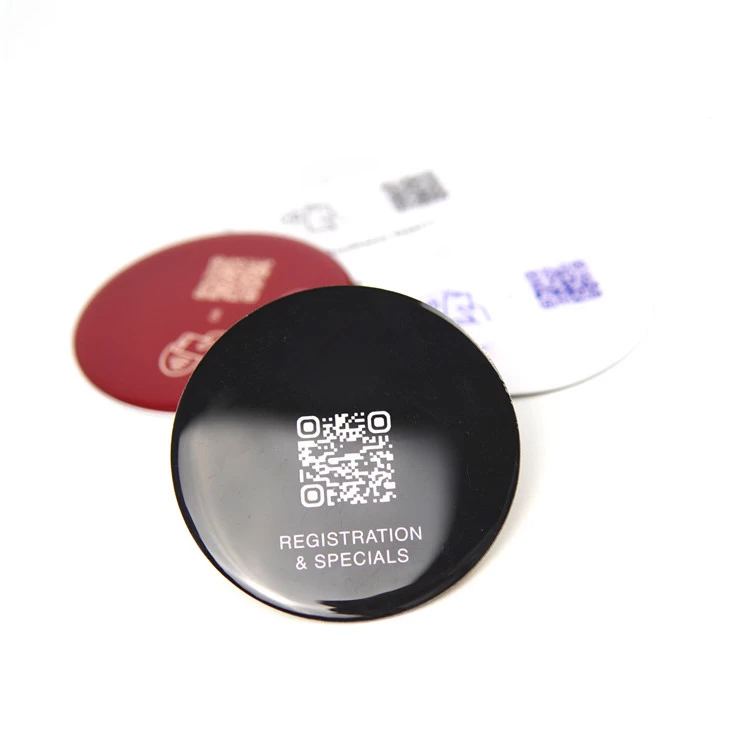 Bestellen Sie wasserdichte NFC-Epoxid-QR-Code-Menü-Safe Berührungsunternehmer Esstisch Bestell- und Bezahlung.