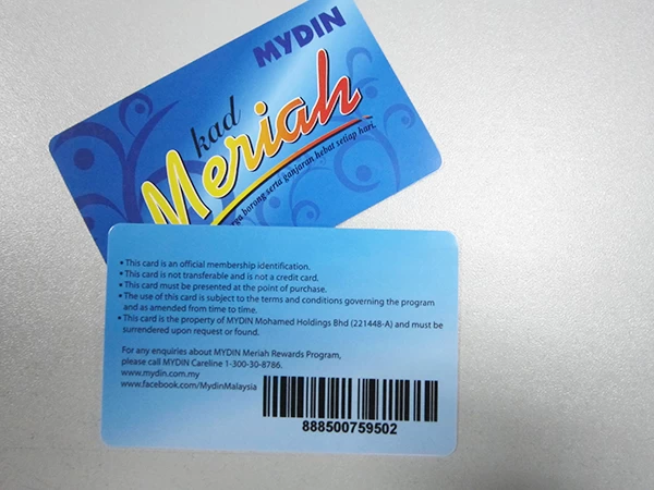 RFID-Zutrittskontrollkarte mit zwei verschiedenen RFID-Chip und 3M Klebstoff einer Seite