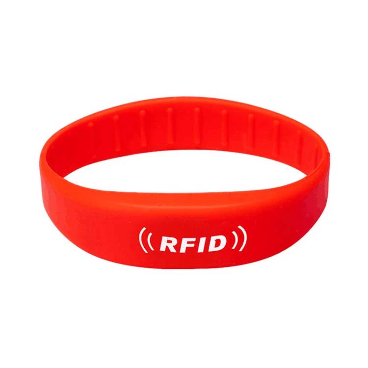도매 커스텀 워터 파크 RFID 팔찌 방수 NTAG 213 실리콘 팔찌