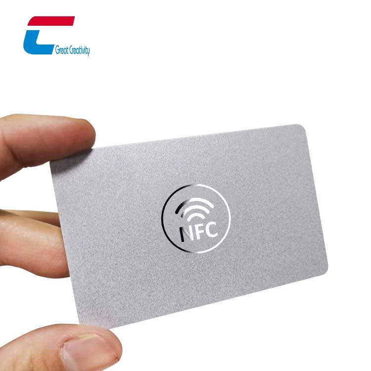 Commercio all'ingrosso personalizzato 13.56mhz 1K Chip F08 Smart card senza contatto NFC Smart Key Hotel RFID Card