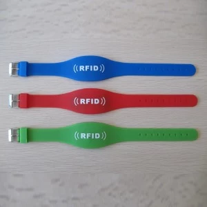 Dual-Frequenz Silikon RFID-Armband mit Uhr-Taste