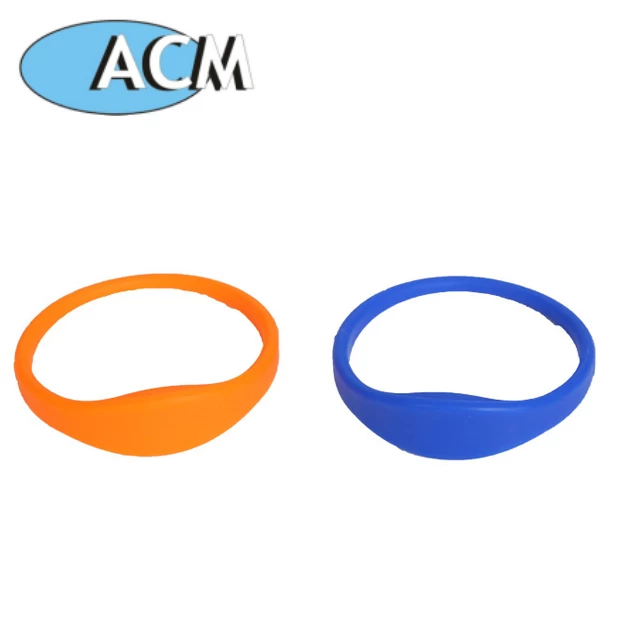 Chine Bracelet de sport de bracelet de 13.56mhz rfid bracelet adapté de forme fabricant