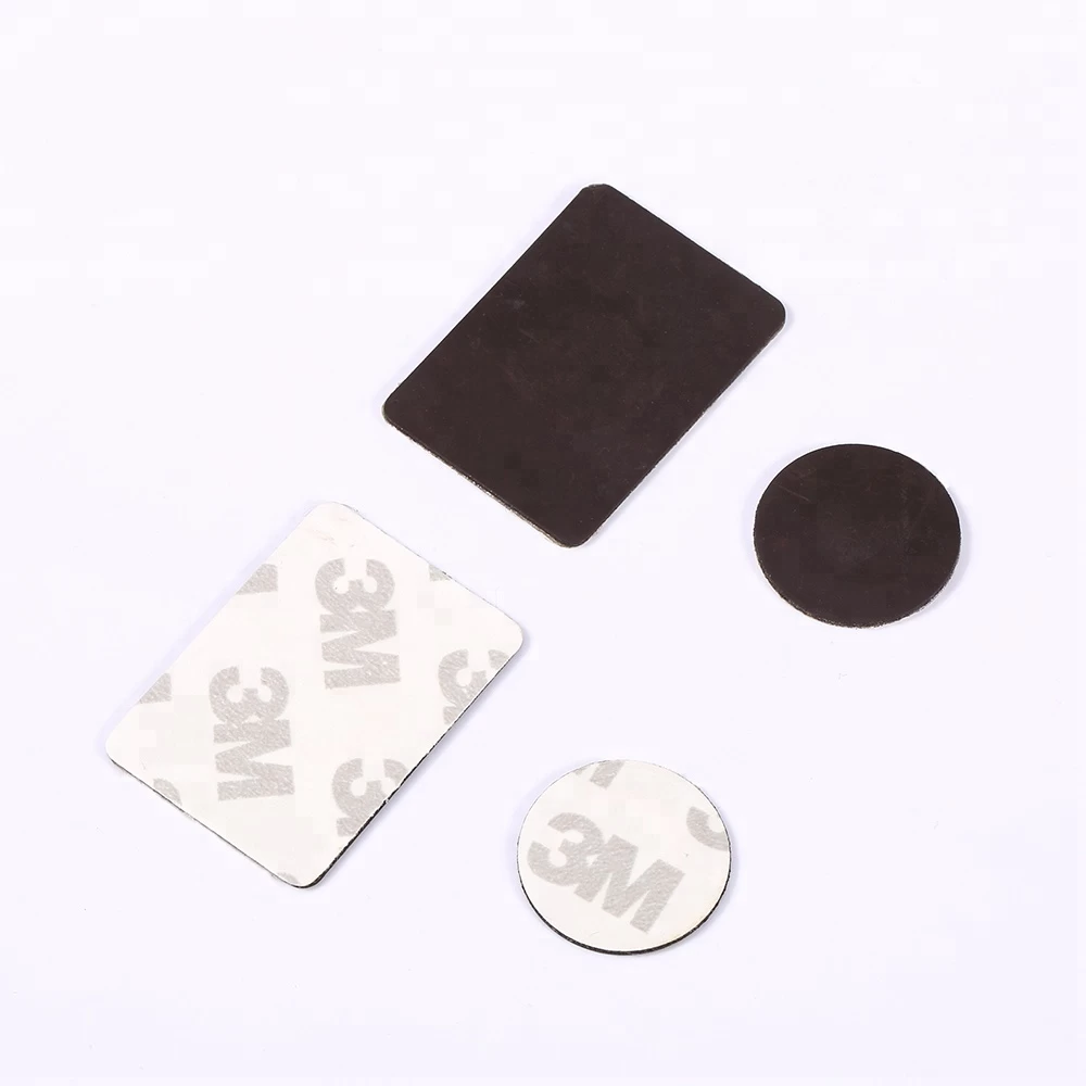 China 902-928MHz ISO18000-6C UHF RFID Small Anti-Metal Tag manufacturer