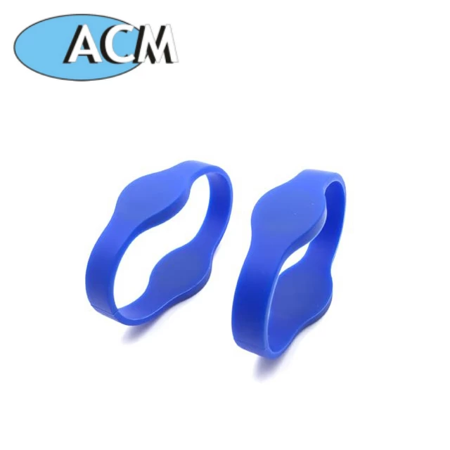 China Customised Rubber Silicon Chip active rfid wristband rubber wristband manufacturer