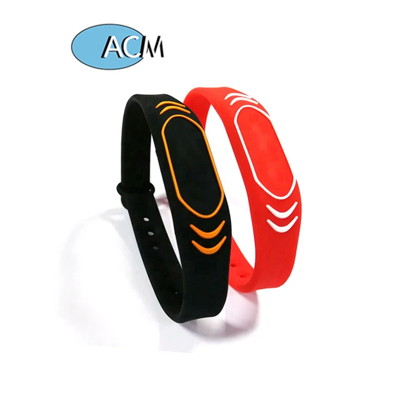 Factory wholesale customized bracelet adjustable qr code silicon band price 125khz 13.56mhz rfid nfc silicone wristbands