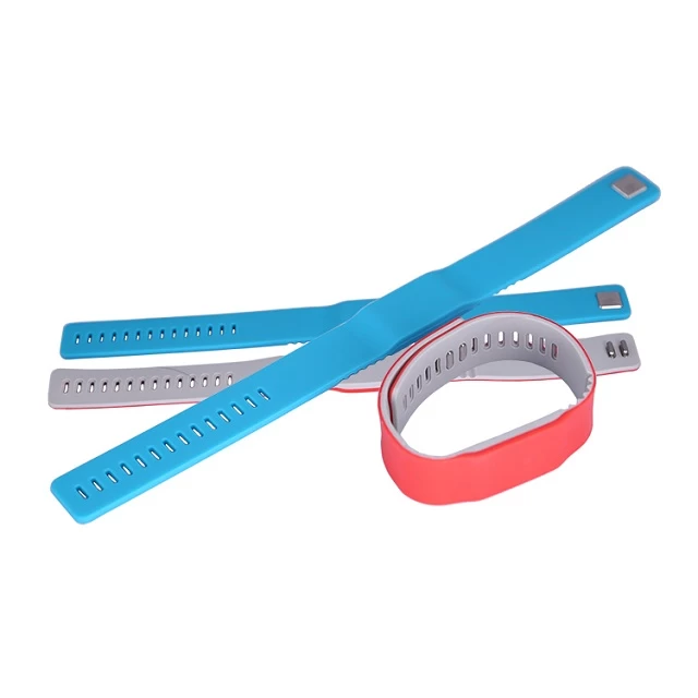 Manufacturer Costom Design Silicon RFID Cloth Wristbands
