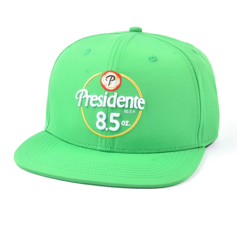 China 3d embroidery polyester snapback caps manufacturer