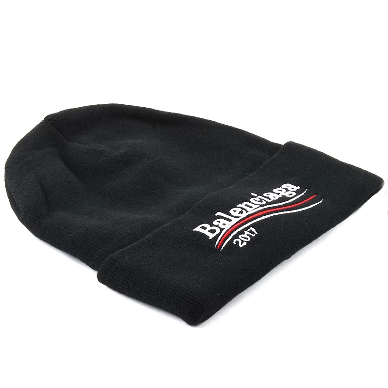China Custom Jacquard & Embroidery Knitted Hat Supplier