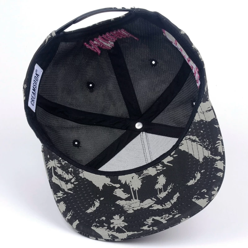 Custom Flat Brim 5 Panel Snapback Hat