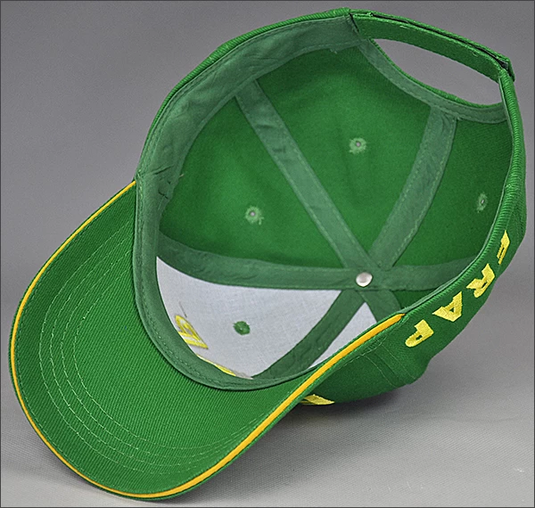 Green flat embroidery baseball cap